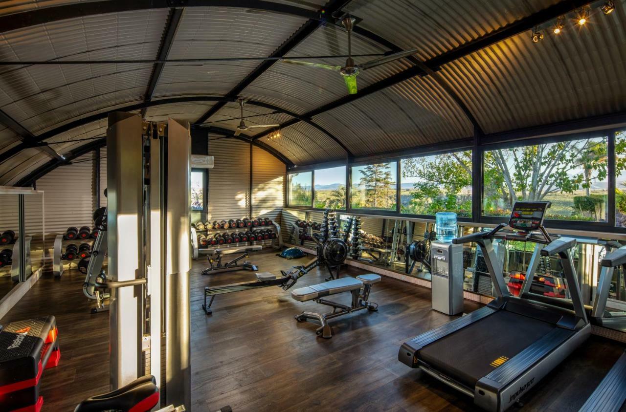 Sky Villa Boutique Hotel By Raw Africa Collection Plettenbergbaai Buitenkant foto The gym at the hotel